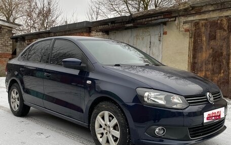 Volkswagen Polo VI (EU Market), 2013 год, 980 000 рублей, 11 фотография
