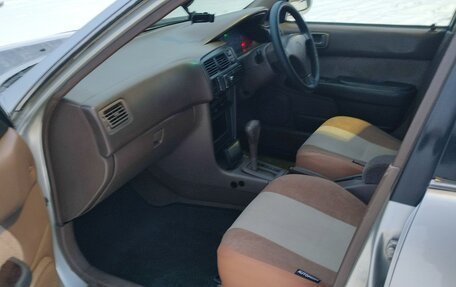 Toyota Corolla, 1996 год, 200 000 рублей, 8 фотография