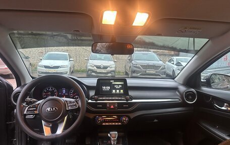 KIA Cerato IV, 2019 год, 1 899 000 рублей, 10 фотография