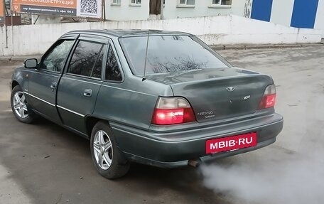 Daewoo Nexia I рестайлинг, 1996 год, 190 000 рублей, 2 фотография