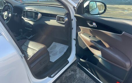 KIA Sorento III Prime рестайлинг, 2017 год, 2 890 000 рублей, 20 фотография