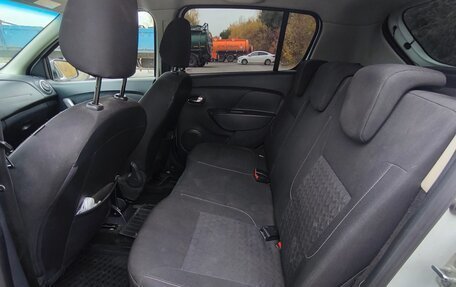 Renault Sandero II рестайлинг, 2016 год, 1 050 000 рублей, 9 фотография