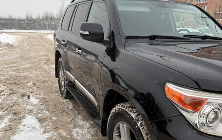 Toyota Land Cruiser 200, 2013 год, 3 250 000 рублей, 3 фотография