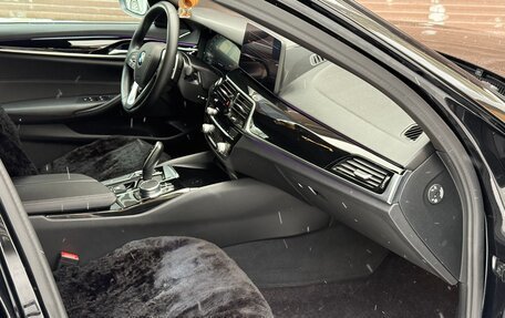 BMW 5 серия, 2021 год, 4 200 000 рублей, 22 фотография