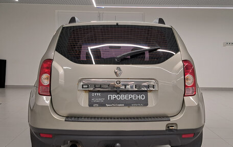 Renault Duster I рестайлинг, 2014 год, 892 000 рублей, 6 фотография