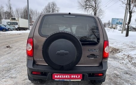 Chevrolet Niva I рестайлинг, 2014 год, 600 000 рублей, 12 фотография