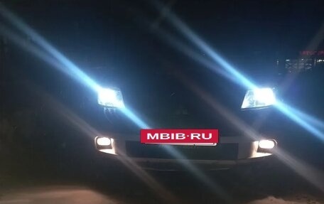 Mitsubishi Outlander III рестайлинг 3, 2005 год, 600 000 рублей, 2 фотография