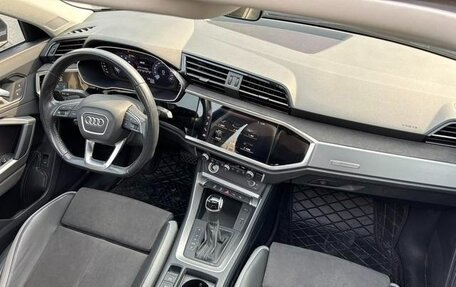 Audi Q3, 2021 год, 2 910 000 рублей, 9 фотография