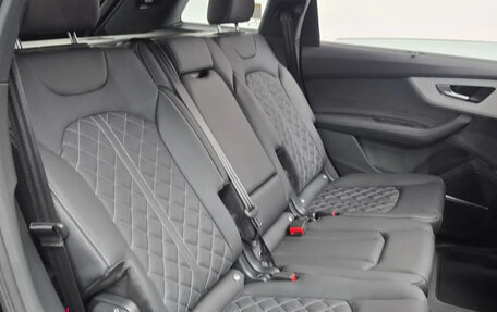 Audi Q7, 2025 год, 15 030 000 рублей, 10 фотография