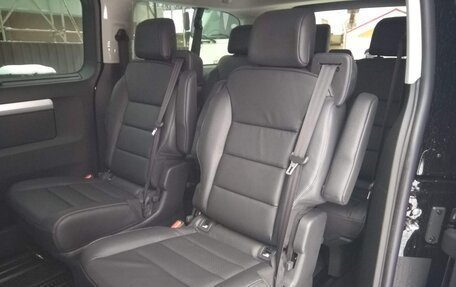 Opel Zafira Life I, 2021 год, 3 850 000 рублей, 9 фотография