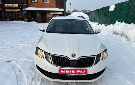 Skoda Octavia, 2019 год, 1 550 000 рублей, 3 фотография