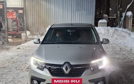 Renault Logan II, 2018 год, 420 000 рублей, 5 фотография