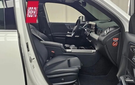 Mercedes-Benz GLB, 2022 год, 4 390 000 рублей, 11 фотография