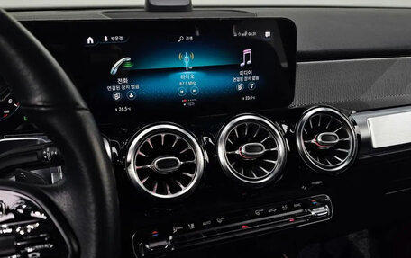 Mercedes-Benz GLB, 2021 год, 3 690 000 рублей, 15 фотография