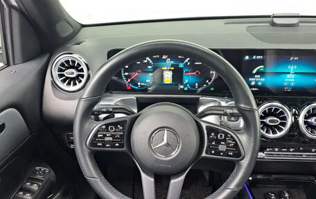 Mercedes-Benz GLB, 2021 год, 3 690 000 рублей, 14 фотография