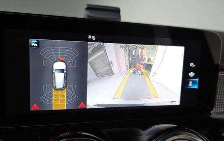 Mercedes-Benz GLB, 2023 год, 3 990 000 рублей, 15 фотография