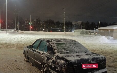 Mercedes-Benz E-Класс, 1997 год, 135 000 рублей, 3 фотография