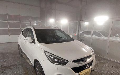 Hyundai ix35 I рестайлинг, 2013 год, 1 600 000 рублей, 2 фотография