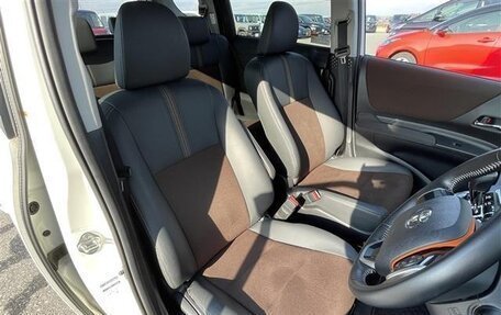 Toyota Sienta II, 2022 год, 1 137 000 рублей, 9 фотография