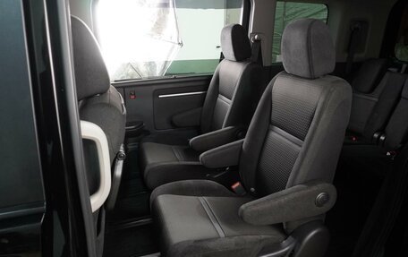 Honda Stepwgn IV, 2019 год, 2 415 000 рублей, 7 фотография