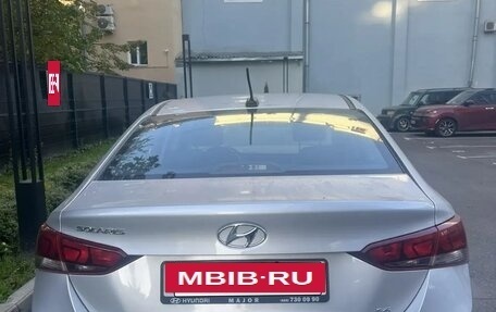 Hyundai Solaris II рестайлинг, 2017 год, 1 350 000 рублей, 3 фотография