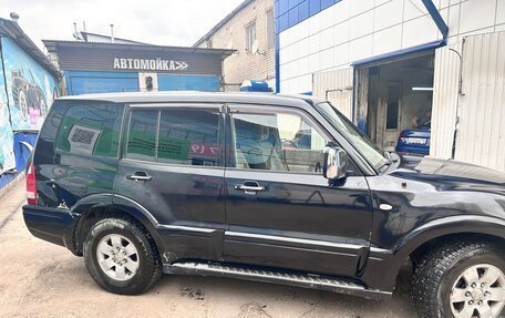 Mitsubishi Pajero III рестайлинг, 2004 год, 690 000 рублей, 4 фотография