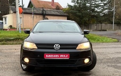 Volkswagen Jetta VI, 2013 год, 750 000 рублей, 1 фотография