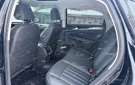 Volkswagen Passat B8 рестайлинг, 2021 год, 1 640 000 рублей, 10 фотография