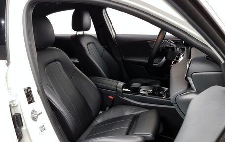 Mercedes-Benz A-Класс, 2023 год, 2 787 050 рублей, 10 фотография