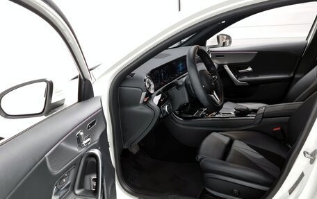 Mercedes-Benz A-Класс, 2023 год, 2 787 050 рублей, 11 фотография
