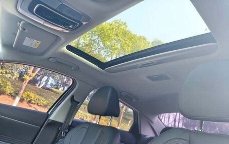 Hyundai Elantra, 2022 год, 1 300 000 рублей, 13 фотография