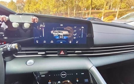 Hyundai Elantra, 2022 год, 1 300 000 рублей, 14 фотография