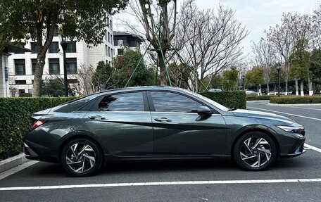 Hyundai Elantra, 2023 год, 1 450 000 рублей, 4 фотография