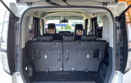 Toyota Tank I, 2020 год, 894 000 рублей, 17 фотография