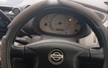 Nissan Tino, 1999 год, 160 000 рублей, 3 фотография