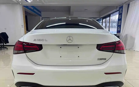 Mercedes-Benz A-Класс, 2022 год, 1 970 000 рублей, 5 фотография