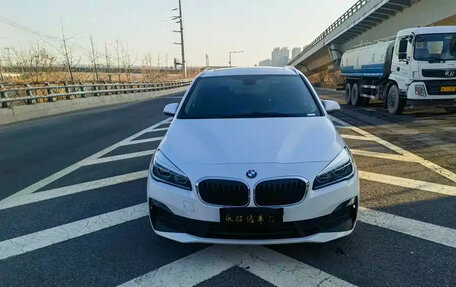 BMW 2 серия Grand Tourer F46 рестайлинг, 2018 год, 1 490 035 рублей, 2 фотография