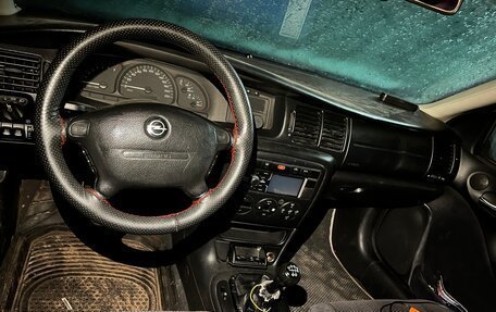 Opel Vectra B рестайлинг, 2001 год, 155 000 рублей, 5 фотография