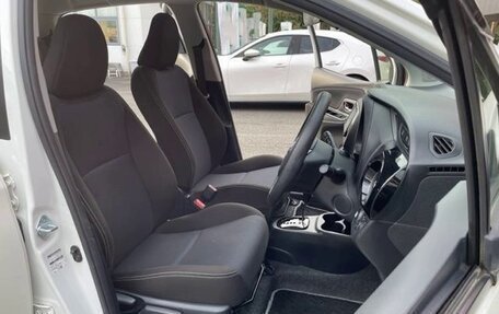 Toyota Vitz, 2020 год, 879 000 рублей, 9 фотография