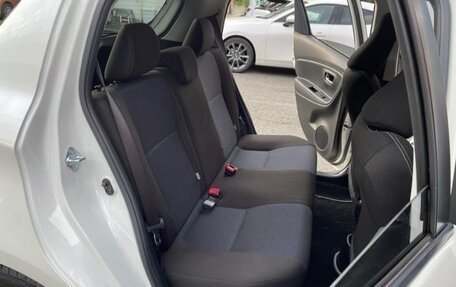 Toyota Vitz, 2020 год, 879 000 рублей, 20 фотография