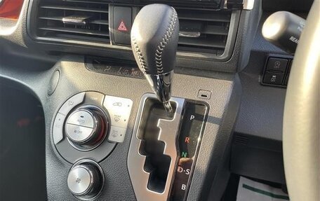 Toyota Sienta II, 2022 год, 1 168 000 рублей, 22 фотография