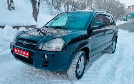 Hyundai Tucson III, 2006 год, 920 000 рублей, 1 фотография