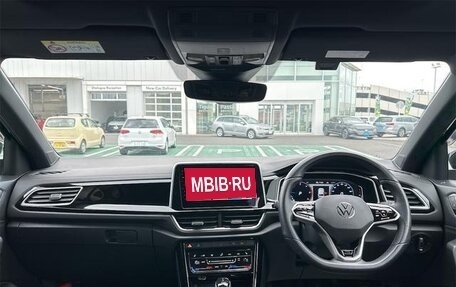 Volkswagen T-Roc I, 2022 год, 1 511 000 рублей, 5 фотография