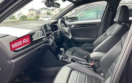 Volkswagen T-Roc I, 2022 год, 1 511 000 рублей, 30 фотография