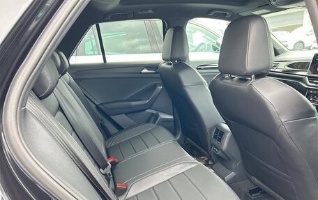 Volkswagen T-Roc I, 2022 год, 1 511 000 рублей, 33 фотография