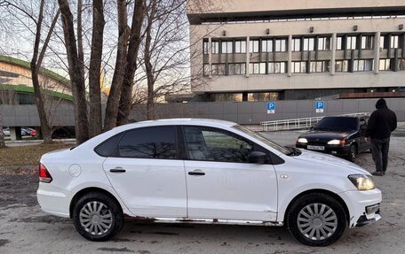 Volkswagen Polo VI (EU Market), 2019 год, 570 000 рублей, 2 фотография