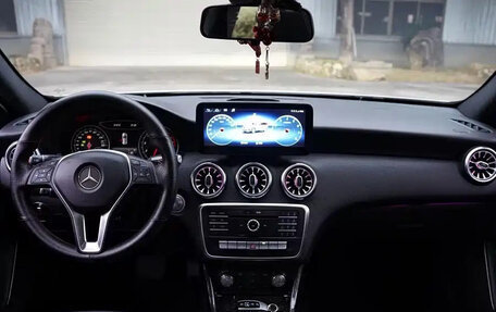 Mercedes-Benz A-Класс, 2017 год, 1 500 035 рублей, 11 фотография