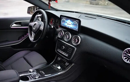 Mercedes-Benz A-Класс, 2017 год, 1 500 035 рублей, 14 фотография