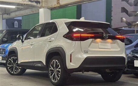 Toyota Yaris Cross, 2022 год, 1 461 000 рублей, 6 фотография