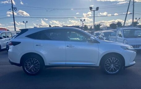 Toyota Harrier, 2020 год, 2 750 000 рублей, 9 фотография